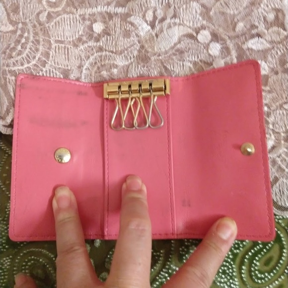 Louis Vuitton Monogram 4 Key Case Vernis - Picture 4 of 6